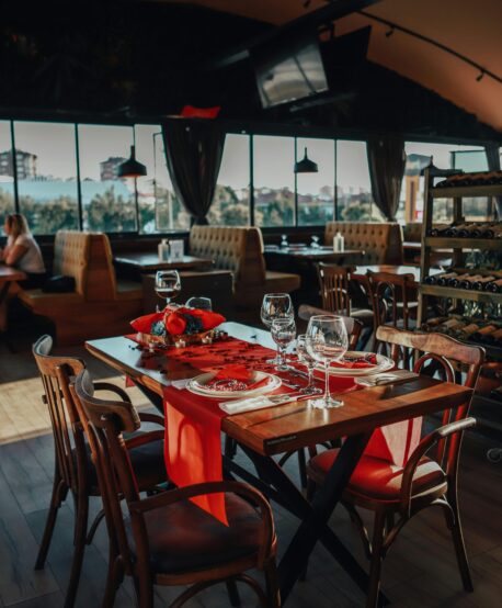 Services Rutherford’s 66 Family Diner